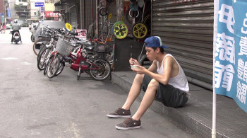 Riding the Breeze (2014) download