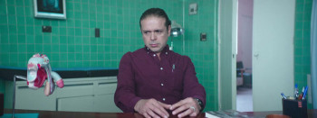 Souvenir (2019) download