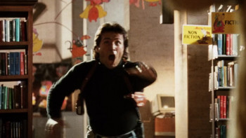 Street Knight (1993) download