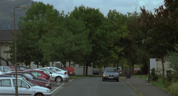 Sweet Sixteen (2002) download