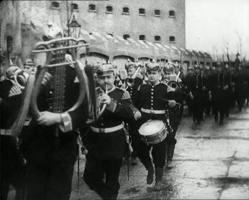 The Captain from Köpenick (1931) download