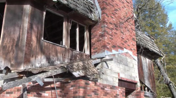 The First Date (2017) download