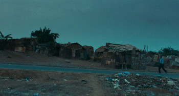 The Little Girl Who Sold the Sun (1999) download