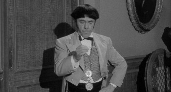 The Three Stooges Go Around the World in a Daze (1963) download