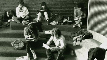 The Unmaking of a College (2022) download