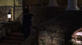 Home Alone 4: Taking Back the House (2002) download