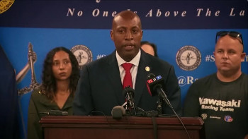 TMZ Investigates: Gilgo Beach Serial Murders: Missed Warning Signs (2023) download