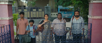 Tourist Family (2025) download