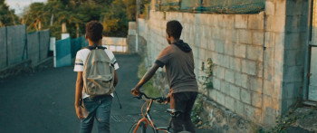 Tropique de la violence (2022) download