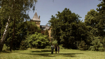 Upstairs (2009) download