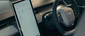 Uranus 2324 (2024) download