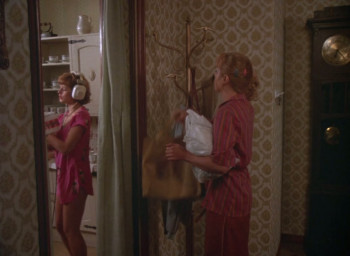 Visitors from the Arkana Galaxy (1981) download