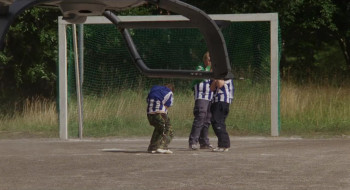 We Can Be Heroes! (2002) download