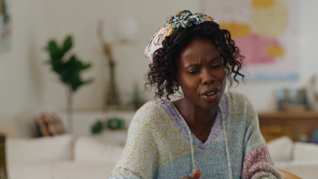 Zoe's Having a Baby (2023) download