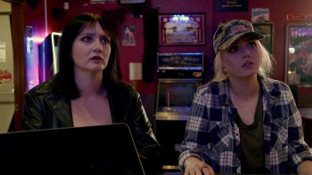 15 Days (2025) download