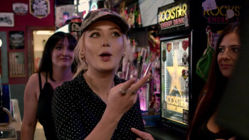 15 Days (2025) download