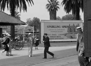 A Day at the Races (1937) download