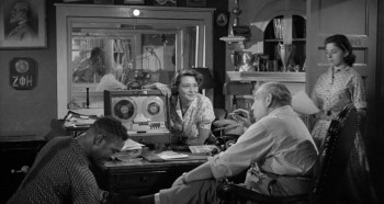 A Face in the Crowd (1957) download