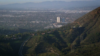 A Royal Christmas Ball (2017) download