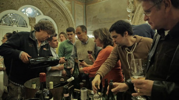 A Year in Port (2016) download