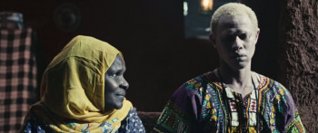 Africa Blanca (2025) download