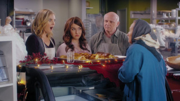 Christmas Cupcakes (2018) download