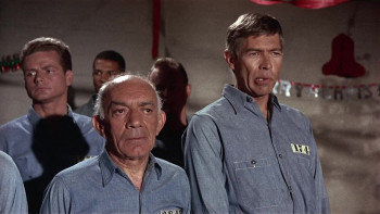 Dead Heat on a Merry-Go-Round (1966) download