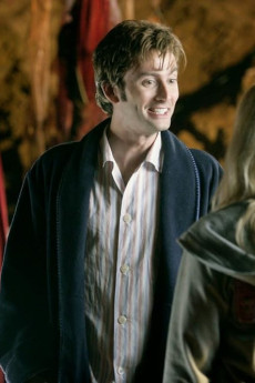 Doctor Who The Christmas Invasion (2005) download