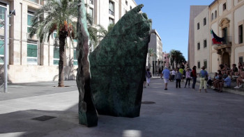 Duexcento (2024) download