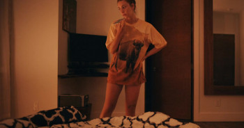 Frank (2021) download