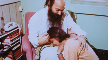 Guru: Bhagwan, His Secretary & His Bodyguard (2010) download