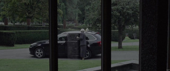 Handling the Undead (2024) download