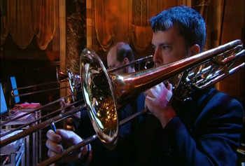 Harry for the Holidays (2003) download