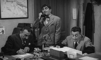 He Who Hesitates Is Lost (1960) download