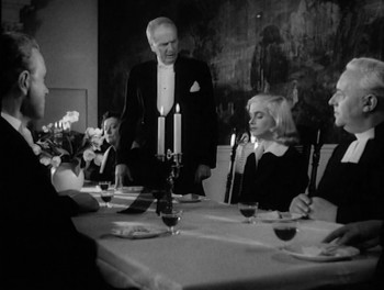 Hidden in the Fog (1953) download