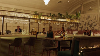 How to Frame a Family (2023) download