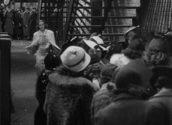 It's Love I'm After (1937) download