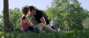 Landing Up (2018) download