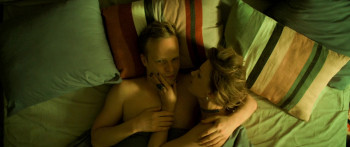 Lítá v tom (2023) download