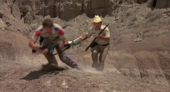 Lone Wolf McQuade (1983) download