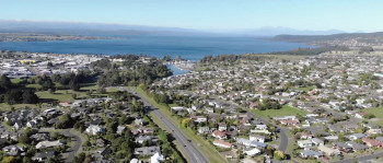 Lost Track: New Zealand (2020) download