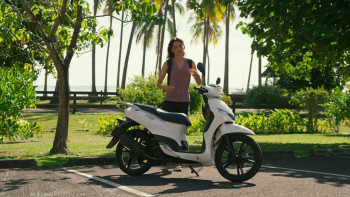 Love in Tahiti (2023) download