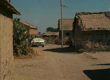 Manthan (1976) download