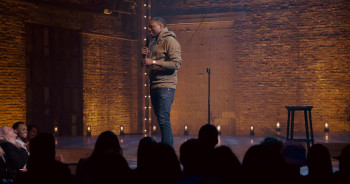 Michael Che Matters (2016) download