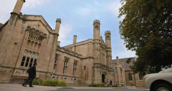 Miss Willoughby (2021) download