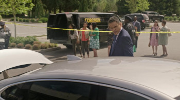 Morning Show Mystery: Murder on the Menu (2018) download