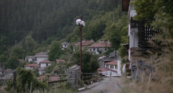 Mother (2022) download