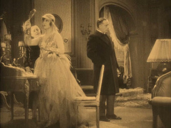 Mother Hummingbird (1929) download