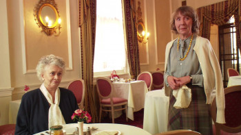 Mrs Palfrey at the Claremont (2005) download