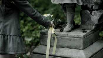 My Sweet Audrina (2016) download